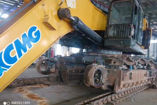 乌海市出售转让二手不详小时2020年徐工XE950D挖掘机
