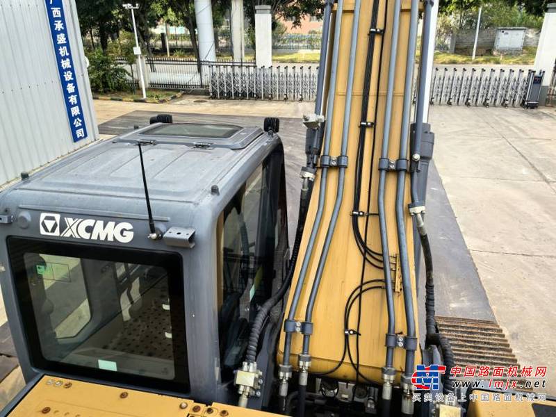 南宁市出售转让二手不详小时2020年徐工XE335DK挖掘机