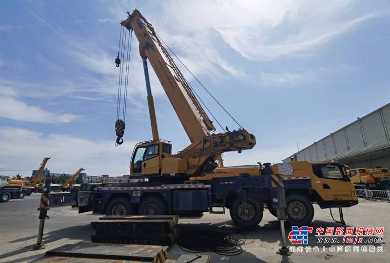 徐州市出售转让二手不详小时2018年徐工XCT80L6汽车起重机