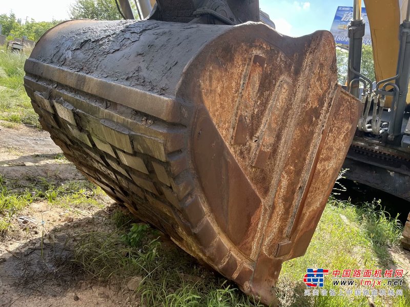 济南市出售转让二手不详小时--年徐工XE490DK挖掘机