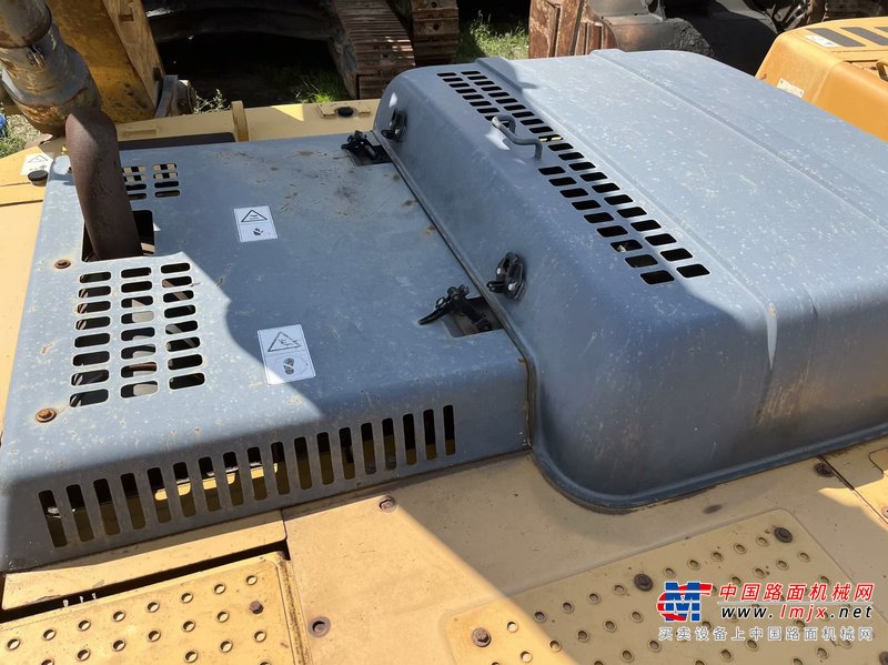 济南市出售转让二手不详小时2019年徐工XE370D挖掘机