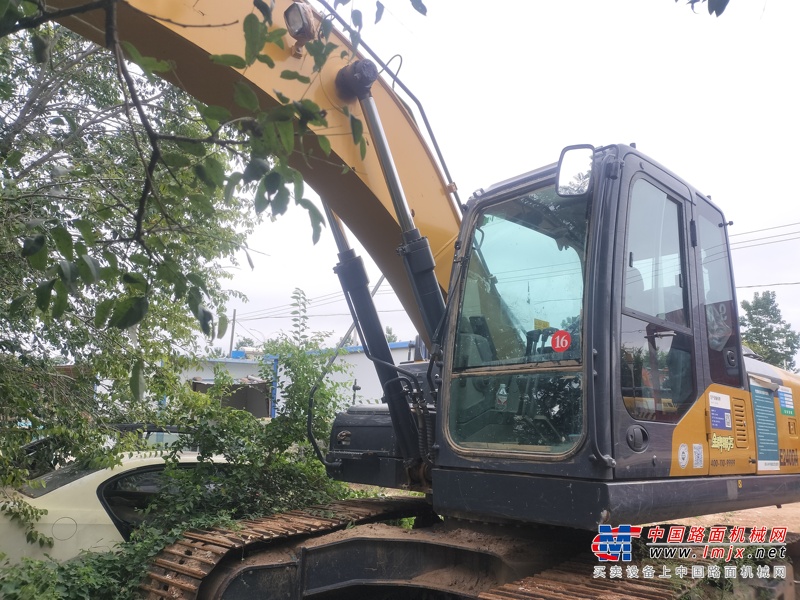 徐州市出售转让二手不详小时2022年徐工XE205DA挖掘机