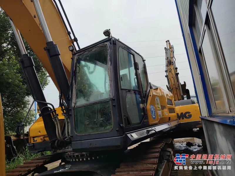 徐州市出售转让二手不详小时2022年徐工XE380GK挖掘机