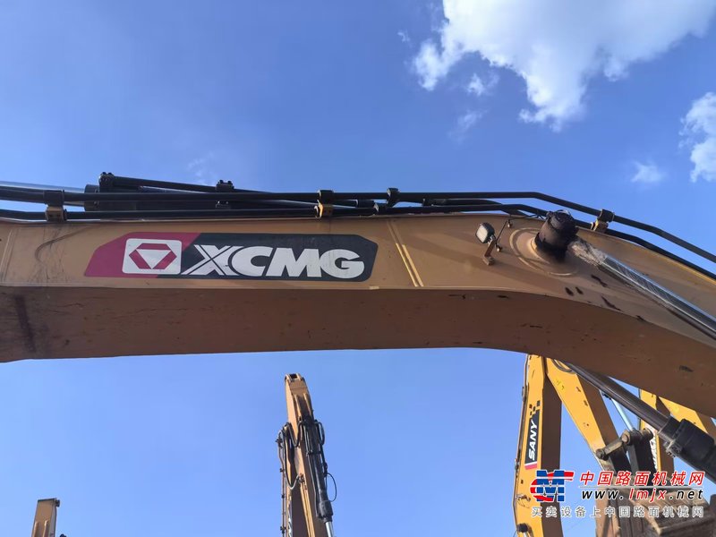 徐州市出售转让二手不详小时2021年徐工XE380DK挖掘机
