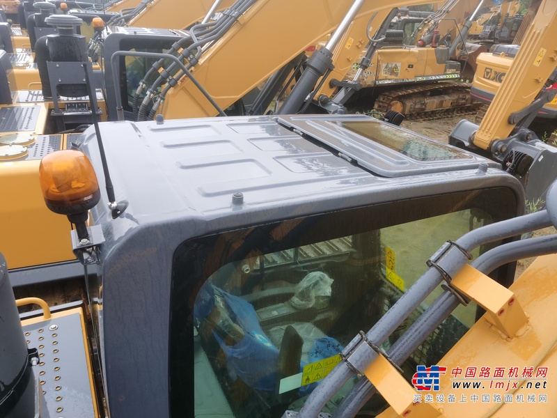 徐州市出售转让二手不详小时2020年徐工XE490DK挖掘机