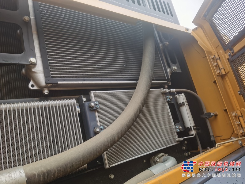 徐州市出售转让二手不详小时2020年徐工XE490DK挖掘机