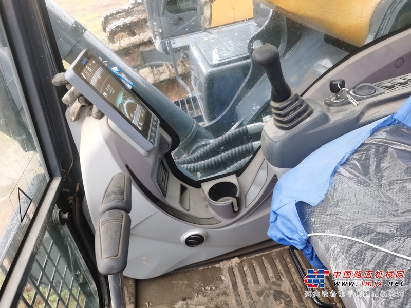 徐州市出售转让二手不详小时2019年徐工XE490DK挖掘机