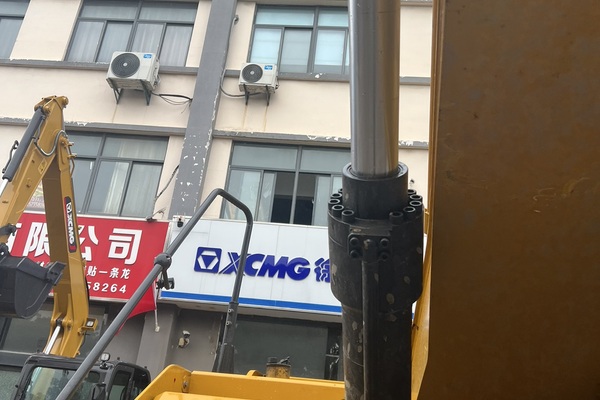 淮安市出售转让二手不详小时2023年徐工XE200GH挖掘机