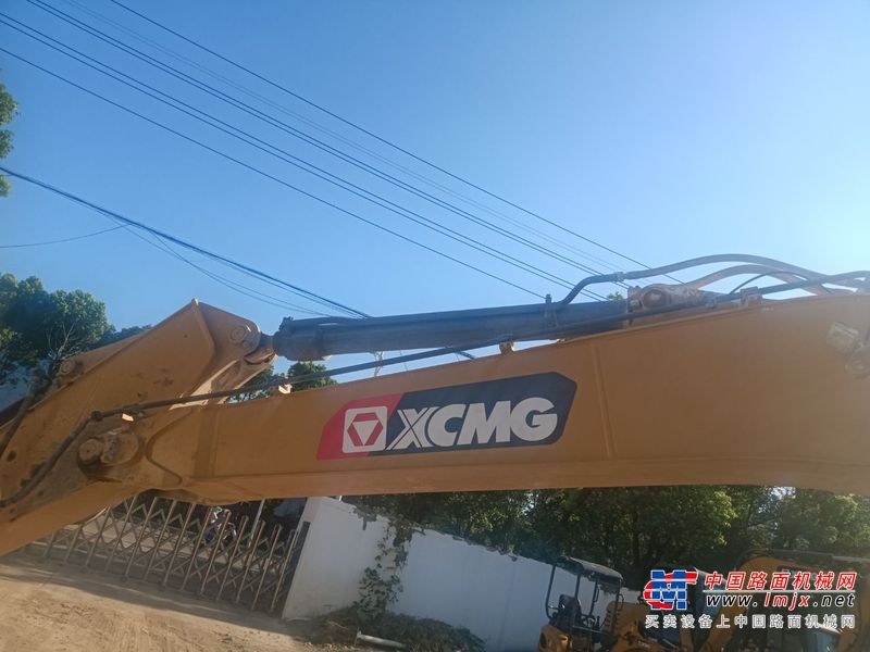 南京市出售转让二手不详小时2022年徐工XE200DA挖掘机