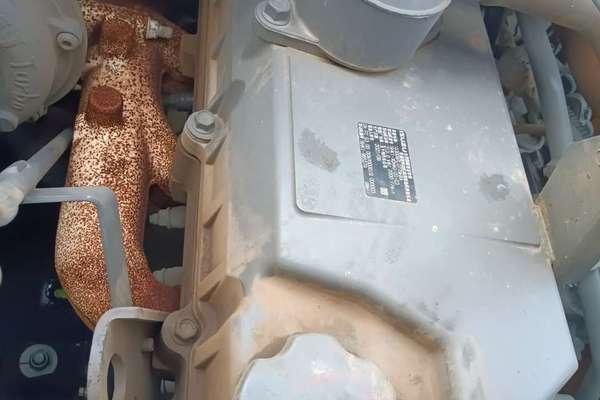 南京市出售转让二手不详小时2022年徐工XE370D挖掘机