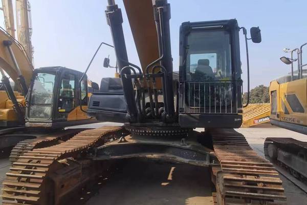 徐州市出售转让二手不详小时2016年徐工XE500HB挖掘机