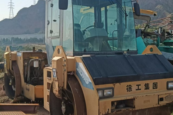 兰州市出售转让二手不详小时2013年徐工XD121-II双钢轮压路机