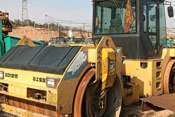 兰州市出售转让二手不详小时2013年徐工XD121-II双钢轮压路机
