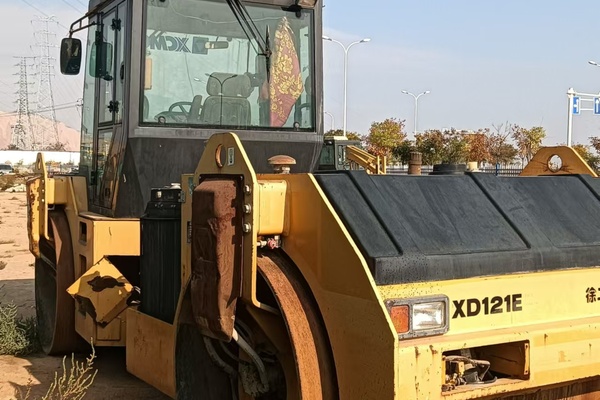 兰州市出售转让二手不详小时2013年徐工XD121-II双钢轮压路机