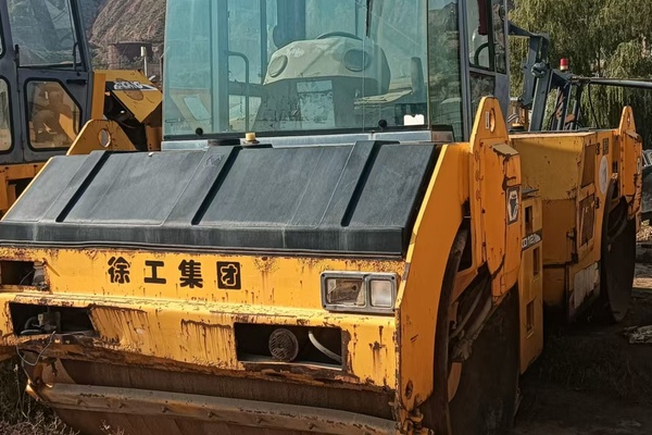 兰州市出售转让二手不详小时2011年徐工XD121双钢轮压路机