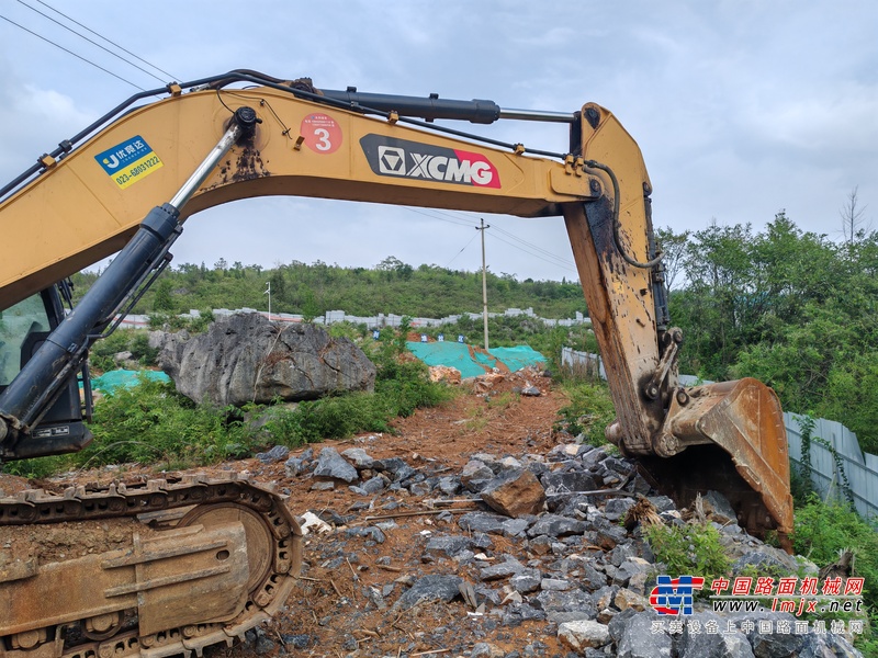 徐州市出售转让二手不详小时2021年徐工XE380DK挖掘机