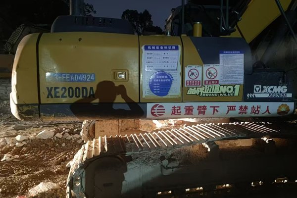 徐州市出售转让二手不详小时2021年徐工XE200DA挖掘机