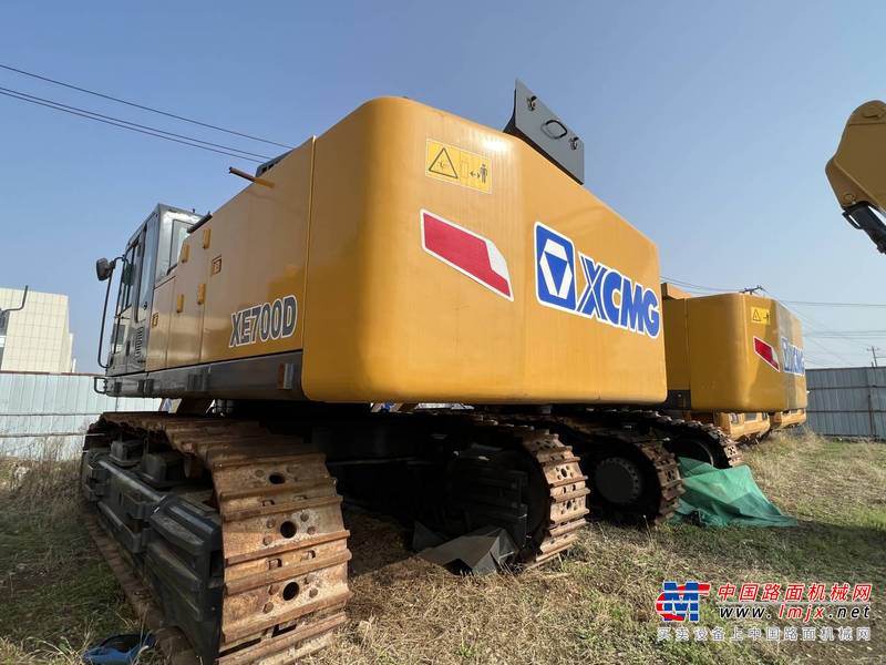 徐州市出售转让二手不详小时2017年徐工XE700D挖掘机