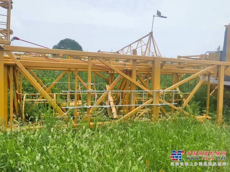 成都市出售转让二手不详小时2023年徐工XGT6013-6S1塔式起重机