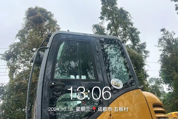 徐州市出售转让二手不详小时2021年徐工XE60DA挖掘机