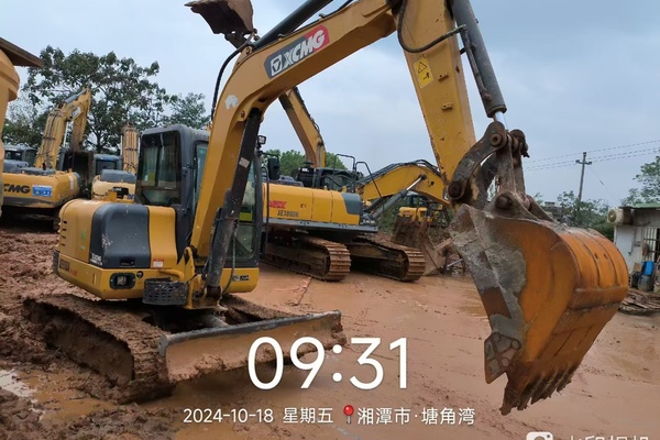 徐州市出售转让二手不详小时2021年徐工XE60DA挖掘机