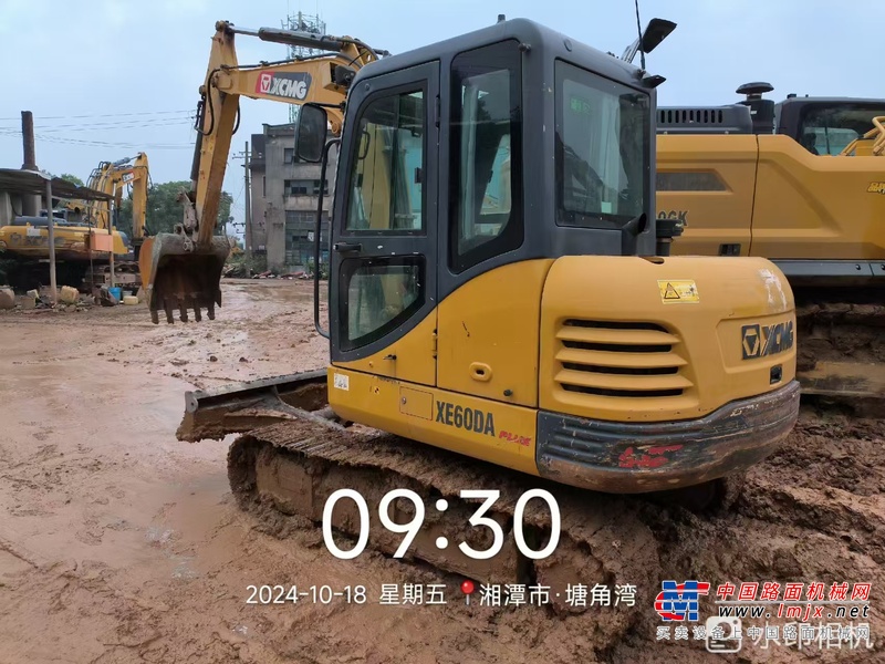 徐州市出售转让二手不详小时2021年徐工XE60DA挖掘机