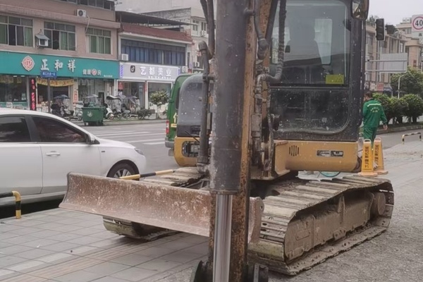 徐州市出售转让二手不详小时2021年徐工XE60DA挖掘机