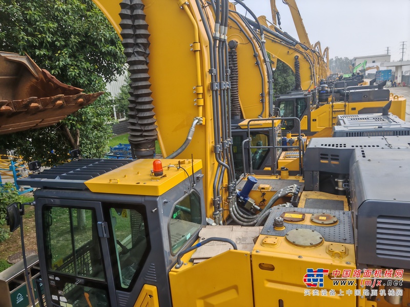 徐州市出售转让二手不详小时2022年徐工XE650GK挖掘机