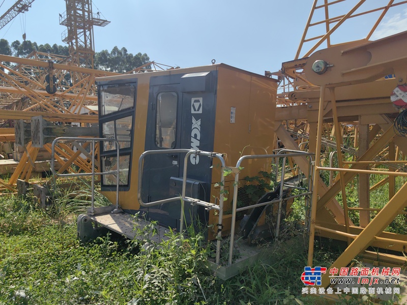 成都市出售转让二手不详小时2022年徐工XGT6515-10塔式起重机