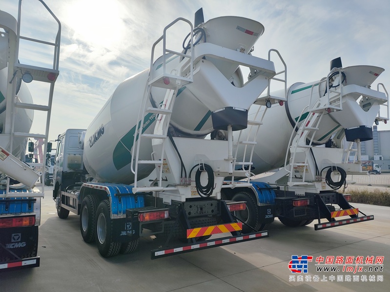 徐州市出售转让二手不详小时2022年徐工G3606E搅拌运输车
