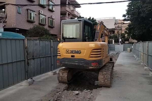 徐州市出售转让二手不详小时2021年徐工XE60DA挖掘机