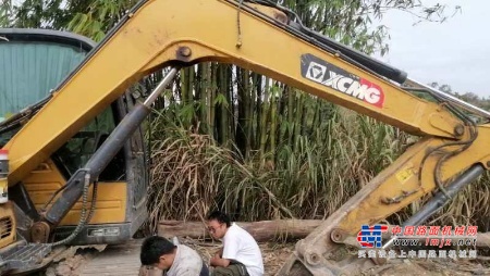 徐州市出售转让二手不详小时2020年徐工XE75DA挖掘机