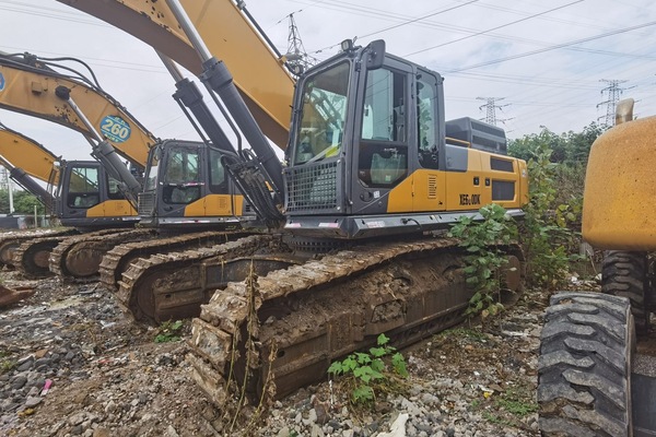 贵阳市出售转让二手不详小时2021年徐工XE550DK挖掘机