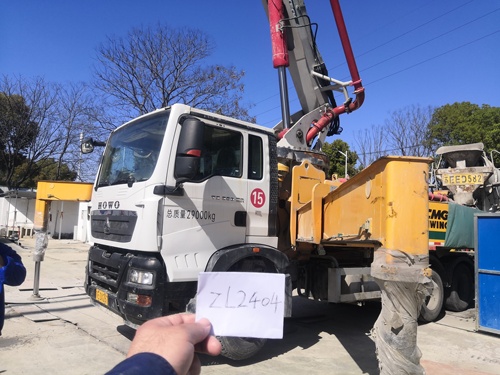 徐州市出售转让二手不详小时2022年徐工HB43泵车