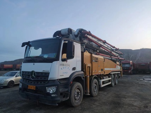 徐州市出售转让二手不详小时2021年徐工HB62V泵车