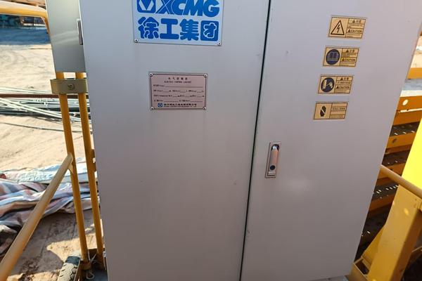 太原市出售转让二手不详小时2021年徐工XGT6010-6S1塔式起重机