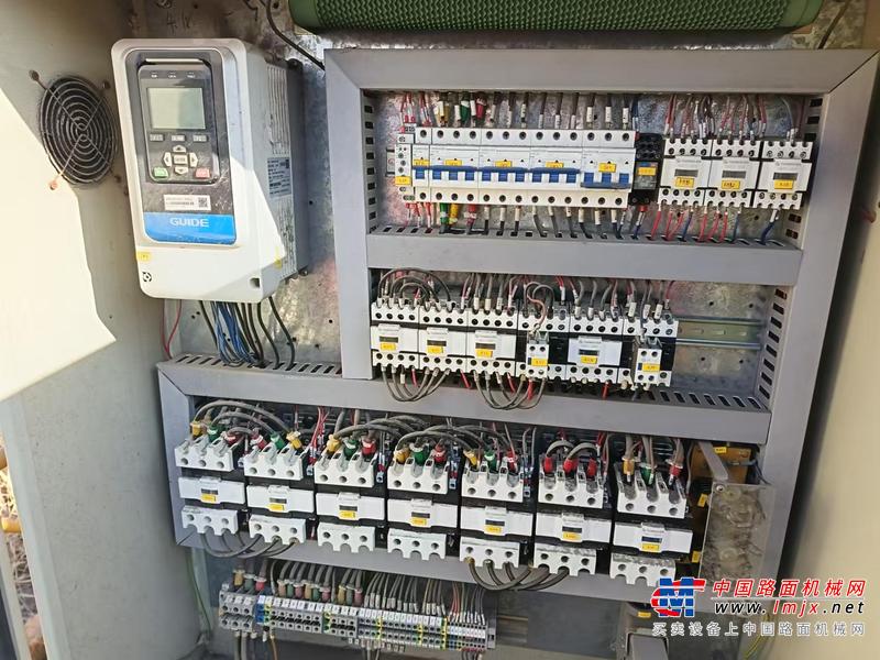 太原市出售转让二手不详小时2021年徐工XGT6010-6S1塔式起重机