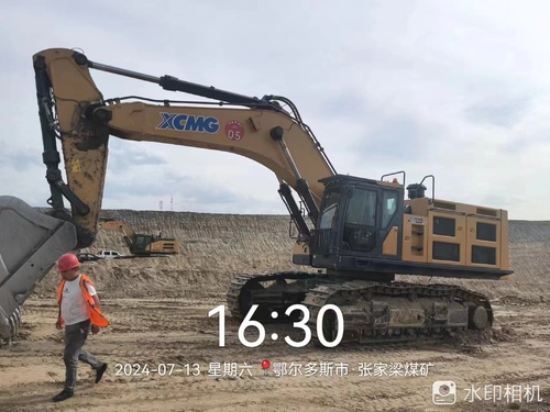 鄂尔多斯市出售转让二手不详小时2021年徐工XE800D挖掘机