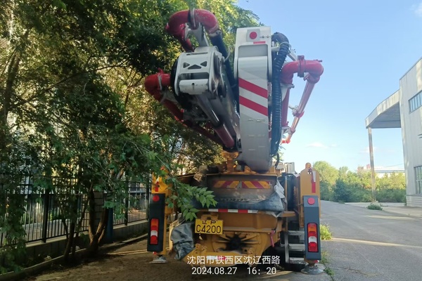 徐州市出售转让二手不详小时2019年徐工HB50V泵车