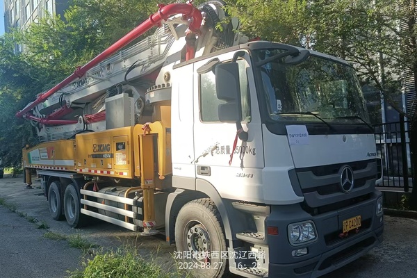 徐州市出售转让二手不详小时2019年徐工HB50V泵车