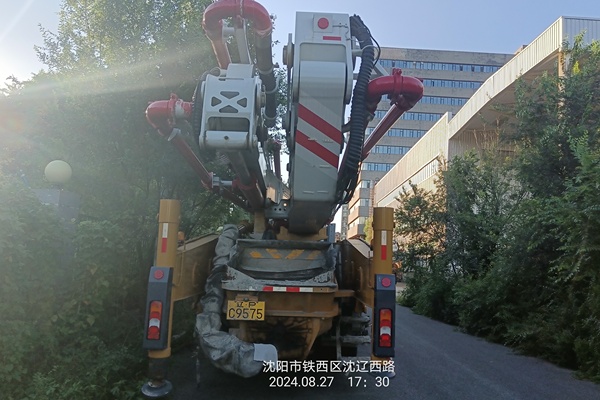 徐州市出售转让二手不详小时2020年徐工HB58V泵车