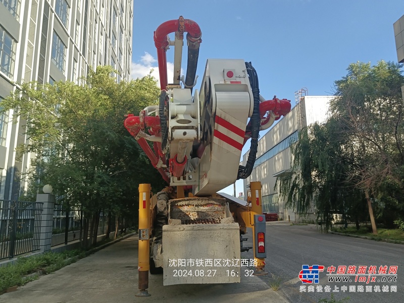 徐州市出售转让二手不详小时2019年徐工HB62V泵车