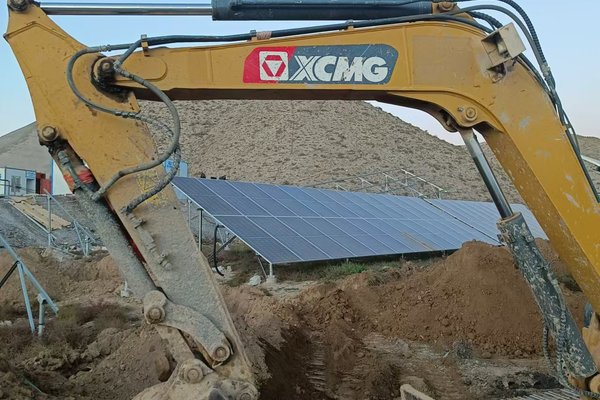 徐州市出售转让二手不详小时2021年徐工XE60DA挖掘机