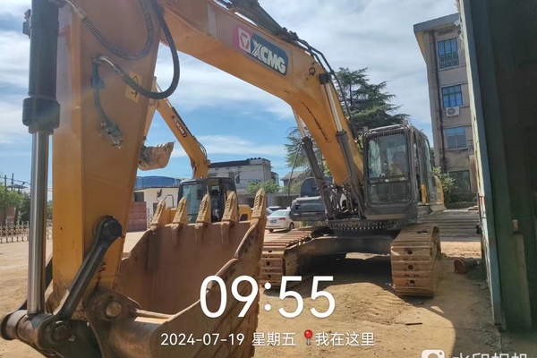 徐州市出售转让二手不详小时2022年徐工XE380DK挖掘机