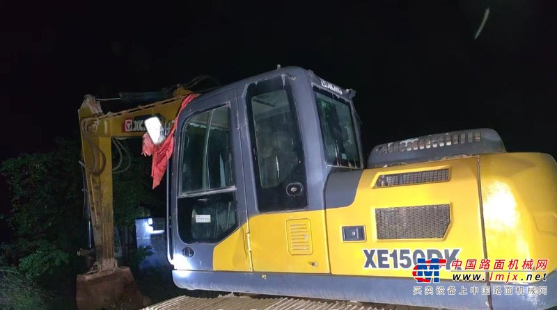 徐州市出售转让二手不详小时2021年徐工XE135D挖掘机
