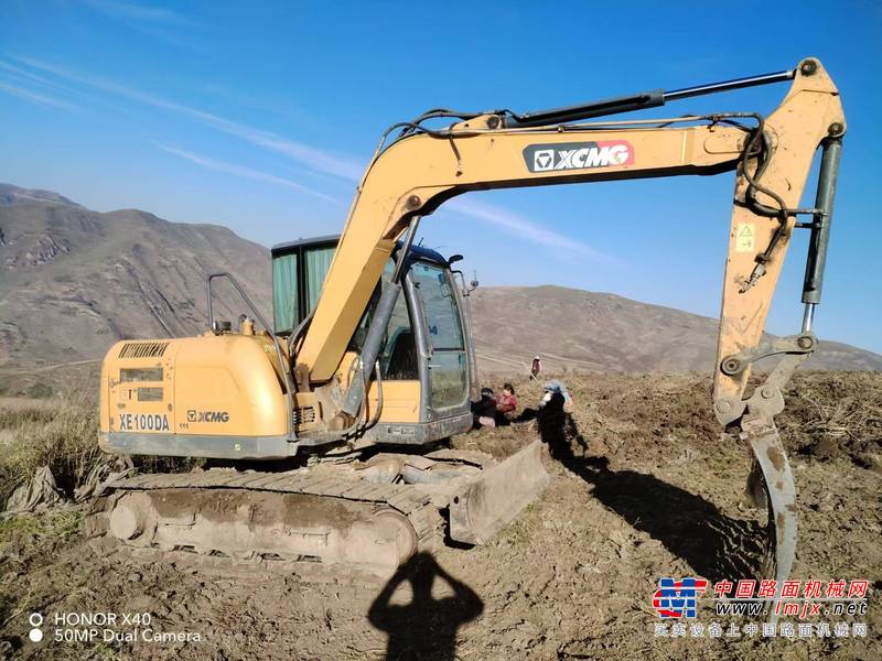 徐州市出售转让二手不详小时2021年徐工XE75DA挖掘机