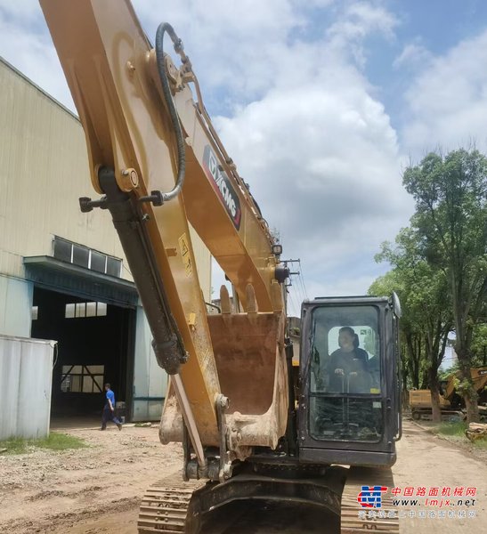 徐州市出售转让二手不详小时2023年徐工XE135GA挖掘机