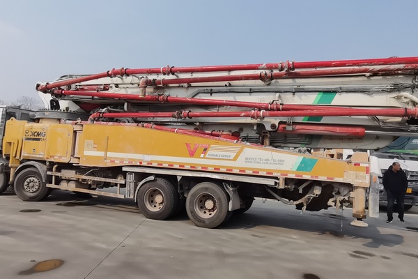 徐州市出售转让二手不详小时2020年徐工HB62V泵车