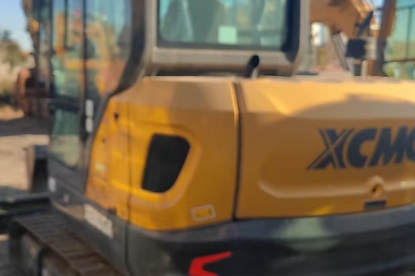 徐州市出售转让二手不详小时2023年徐工XE60G挖掘机