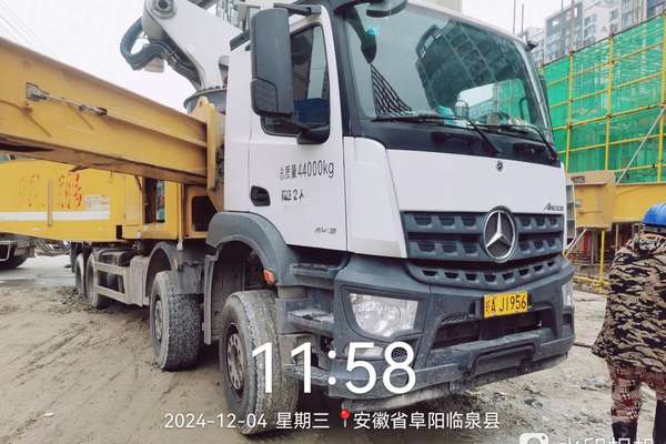 阜阳市出售转让二手不详小时2021年徐工HB62V泵车